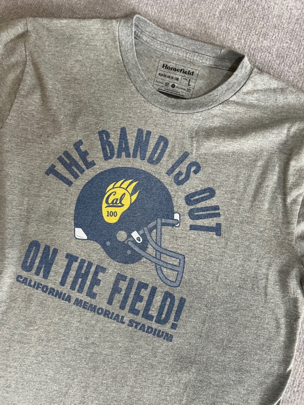Cal UC Berkeley Large THE BAND IS OUT Bears Football Vintage Look Athletic Shirt